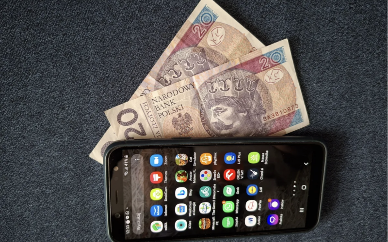 Nadchodzi podatek od smartfonów. Ceny pójdą w górę już od 2026 roku